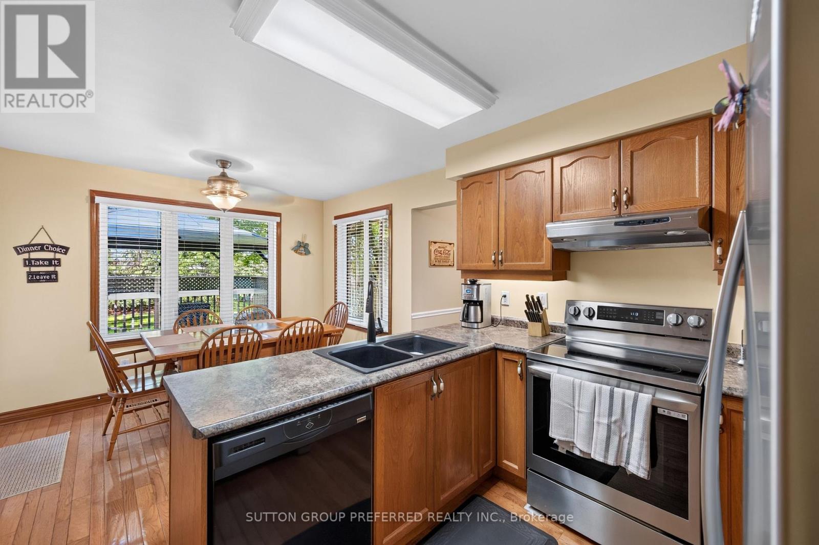 1035 Dearness Drive, London South, Ontario  N6E 1N8 - Photo 23 - X13776938