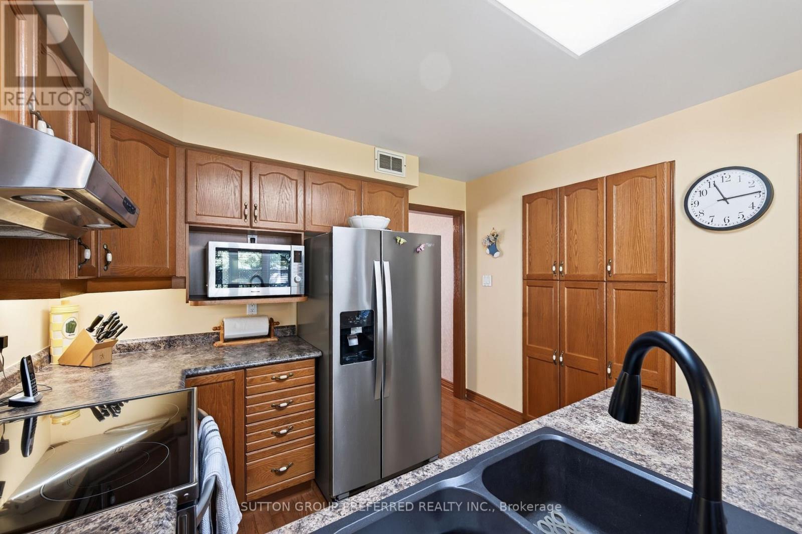 1035 Dearness Drive, London South, Ontario  N6E 1N8 - Photo 24 - X13776938