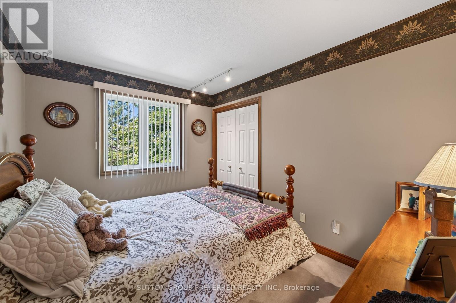 1035 Dearness Drive, London South, Ontario  N6E 1N8 - Photo 33 - X13776938