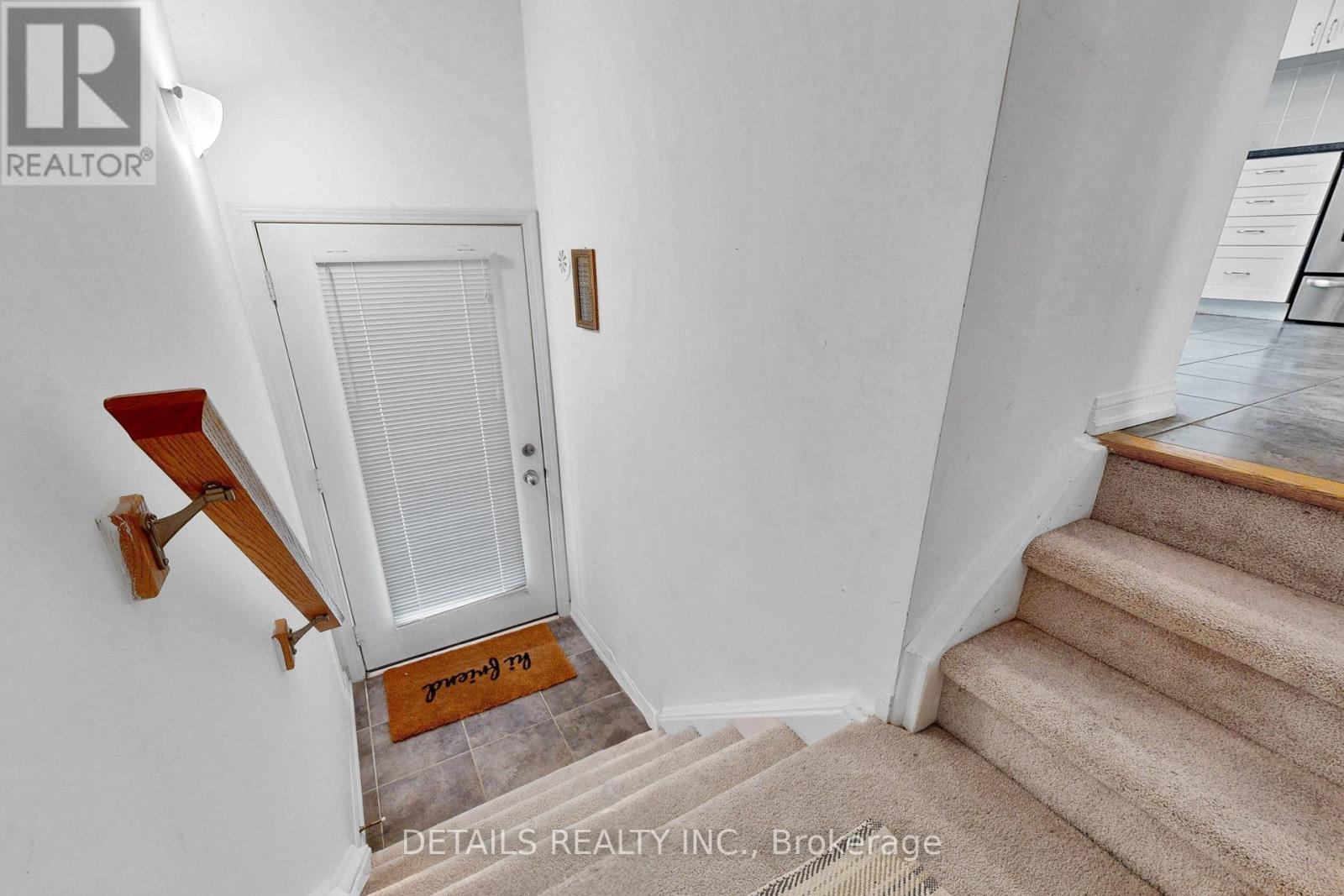 149 Lewis Honey Drive, Aurora, Ontario  L4G 0R8 - Photo 8 - N13776944