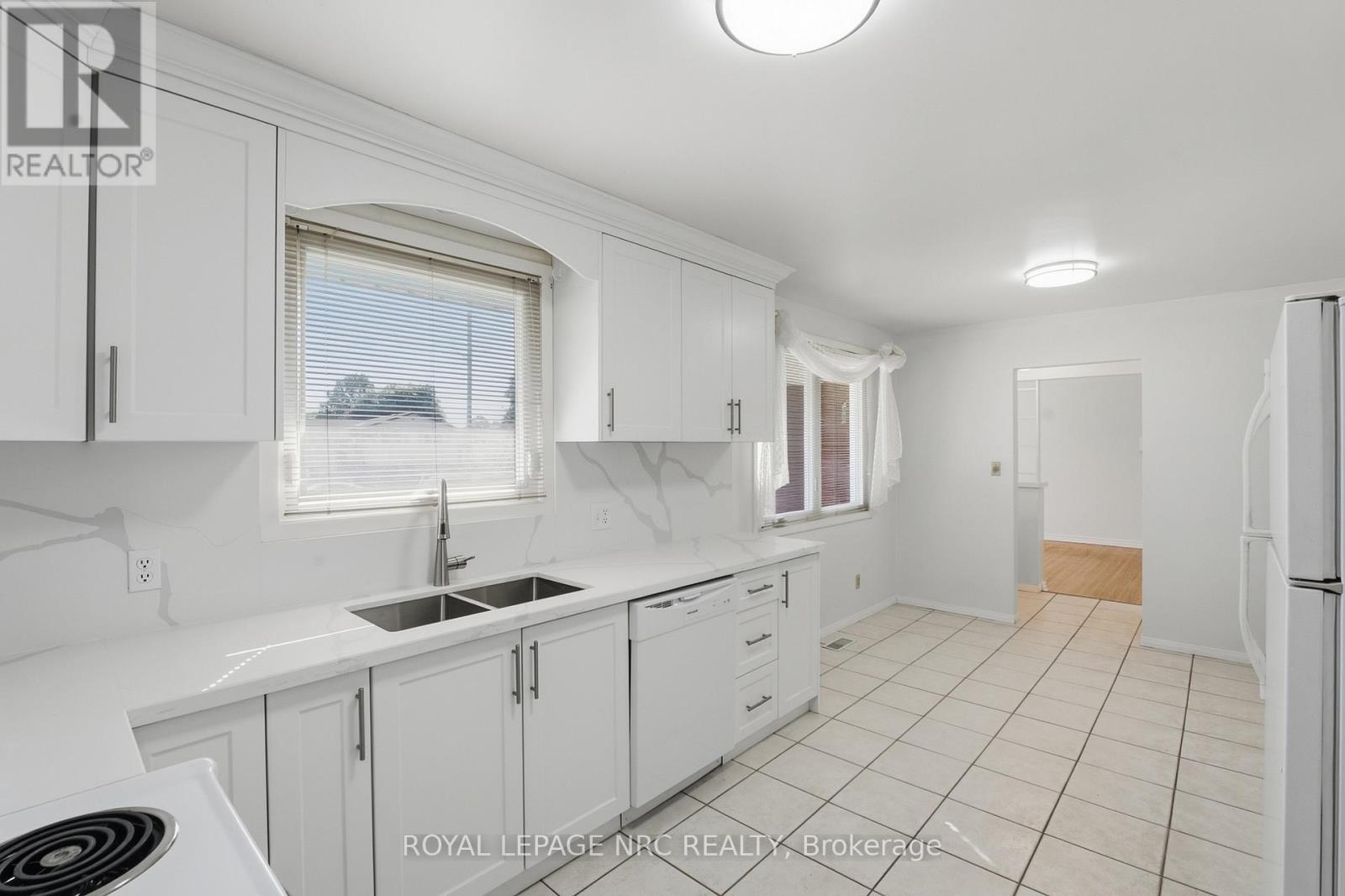 6771 Argyll Court, Niagara Falls (Arad/fallsview), Ontario  L2G 5E9 - Photo 15 - X13776958