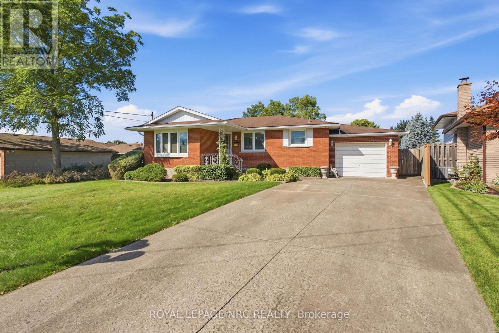 6771 Argyll Court, Niagara Falls (Arad/fallsview), Ontario  L2G 5E9 - Photo 3 - X13776958