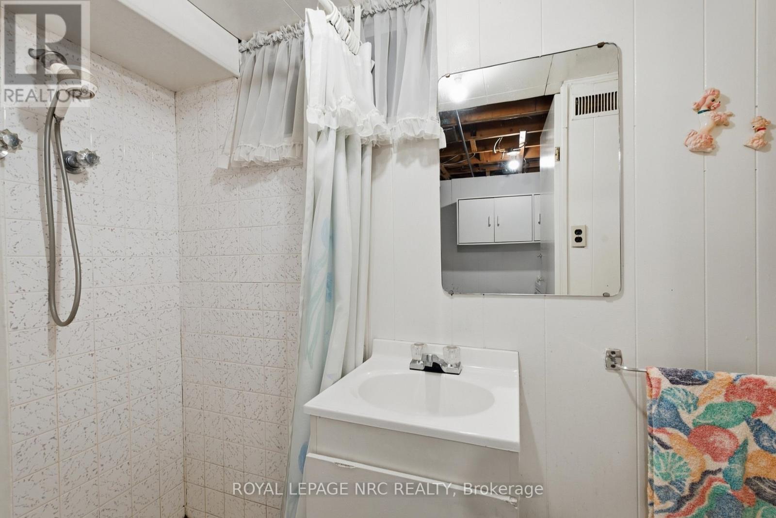 6771 Argyll Court, Niagara Falls (Arad/fallsview), Ontario  L2G 5E9 - Photo 32 - X13776958