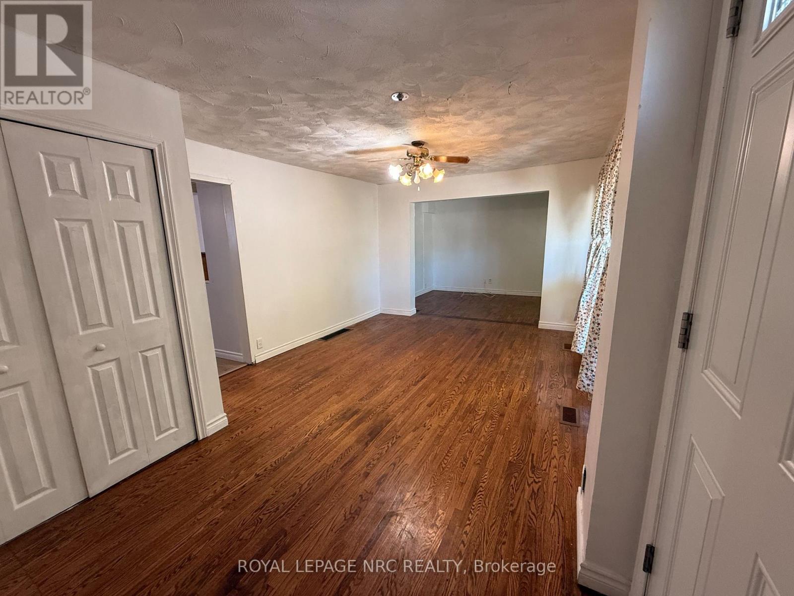 Main Level - 8200 Woodbine Street, Niagara Falls, Ontario  L2H 1C7 - Photo 2 - X13776962