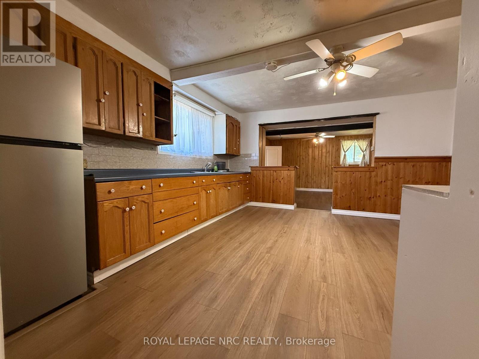 Main Level - 8200 Woodbine Street, Niagara Falls, Ontario  L2H 1C7 - Photo 5 - X13776962