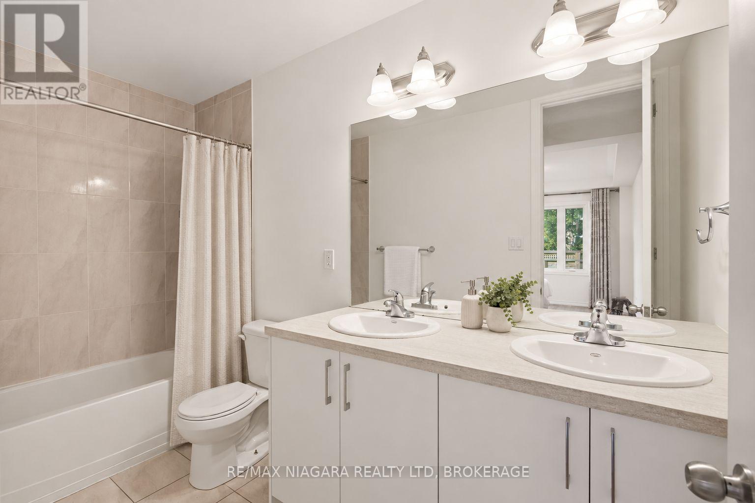 12 George Manor, Niagara-On-The-Lake, Ontario  L0S 1J0 - Photo 14 - X13777002