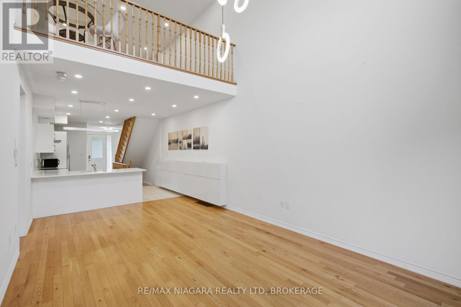 12 George Manor, Niagara-On-The-Lake, Ontario  L0S 1J0 - Photo 15 - X13777002