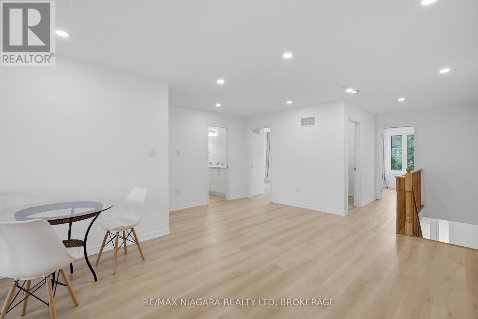 12 George Manor, Niagara-On-The-Lake, Ontario  L0S 1J0 - Photo 20 - X13777002