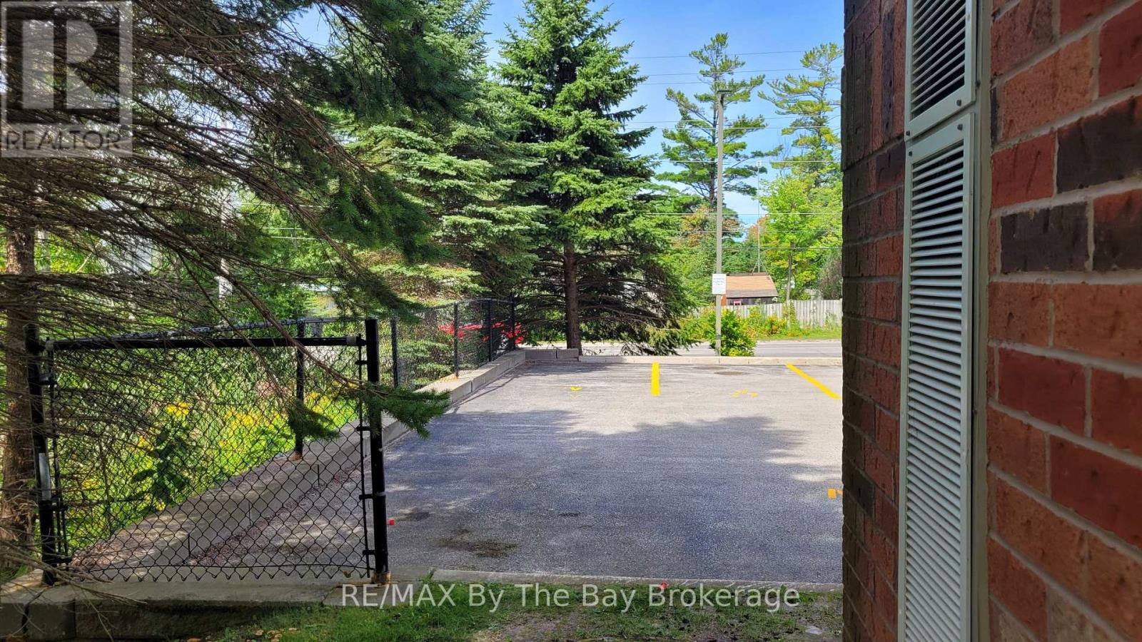 106 - 16 Westbury Road, Wasaga Beach, Ontario  L9Z 0B8 - Photo 13 - S13776916