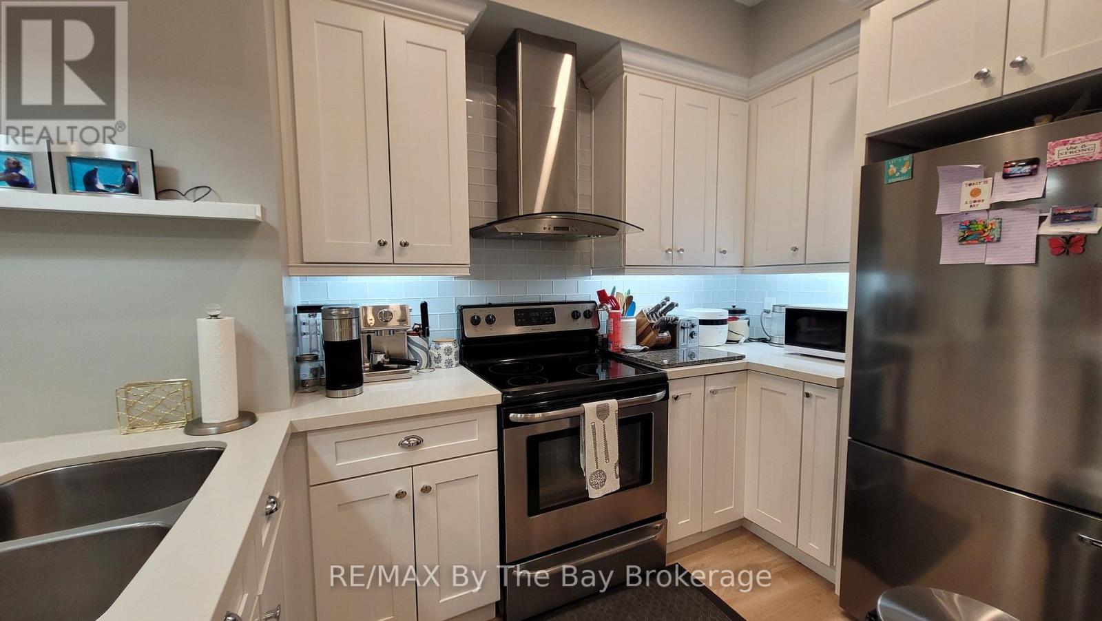 106 - 16 Westbury Road, Wasaga Beach, Ontario  L9Z 0B8 - Photo 5 - S13776916