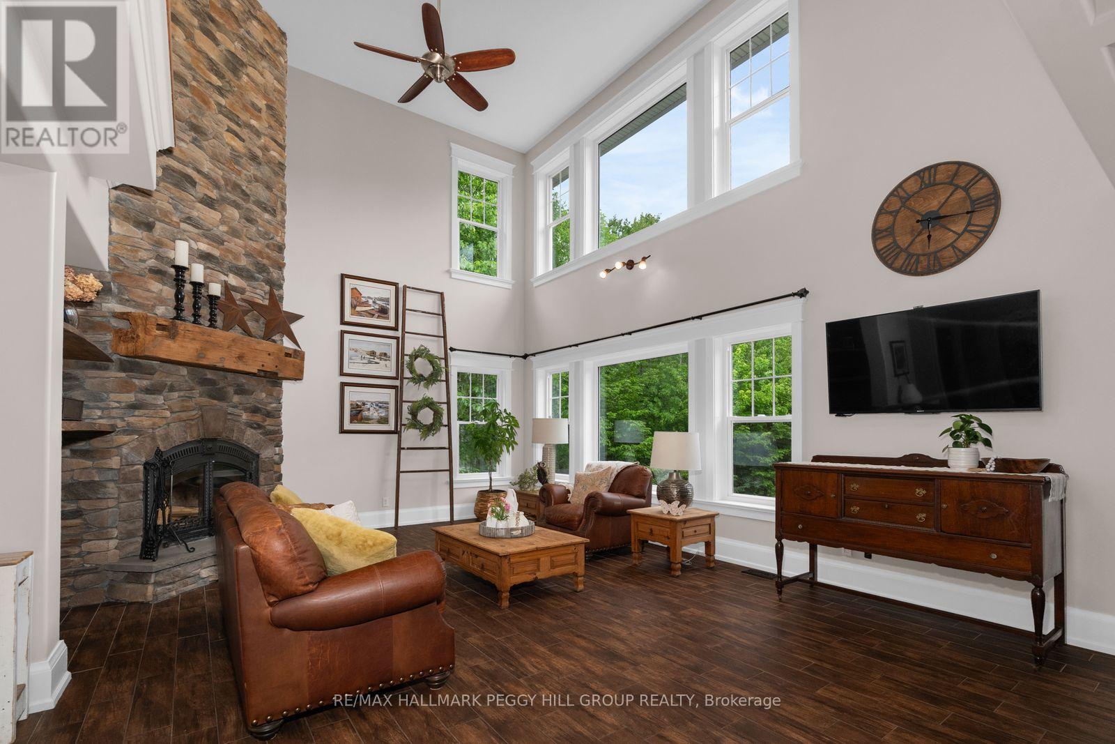 185 Skylark Road, Tiny, Ontario  L0L 2T0 - Photo 4 - S13777006