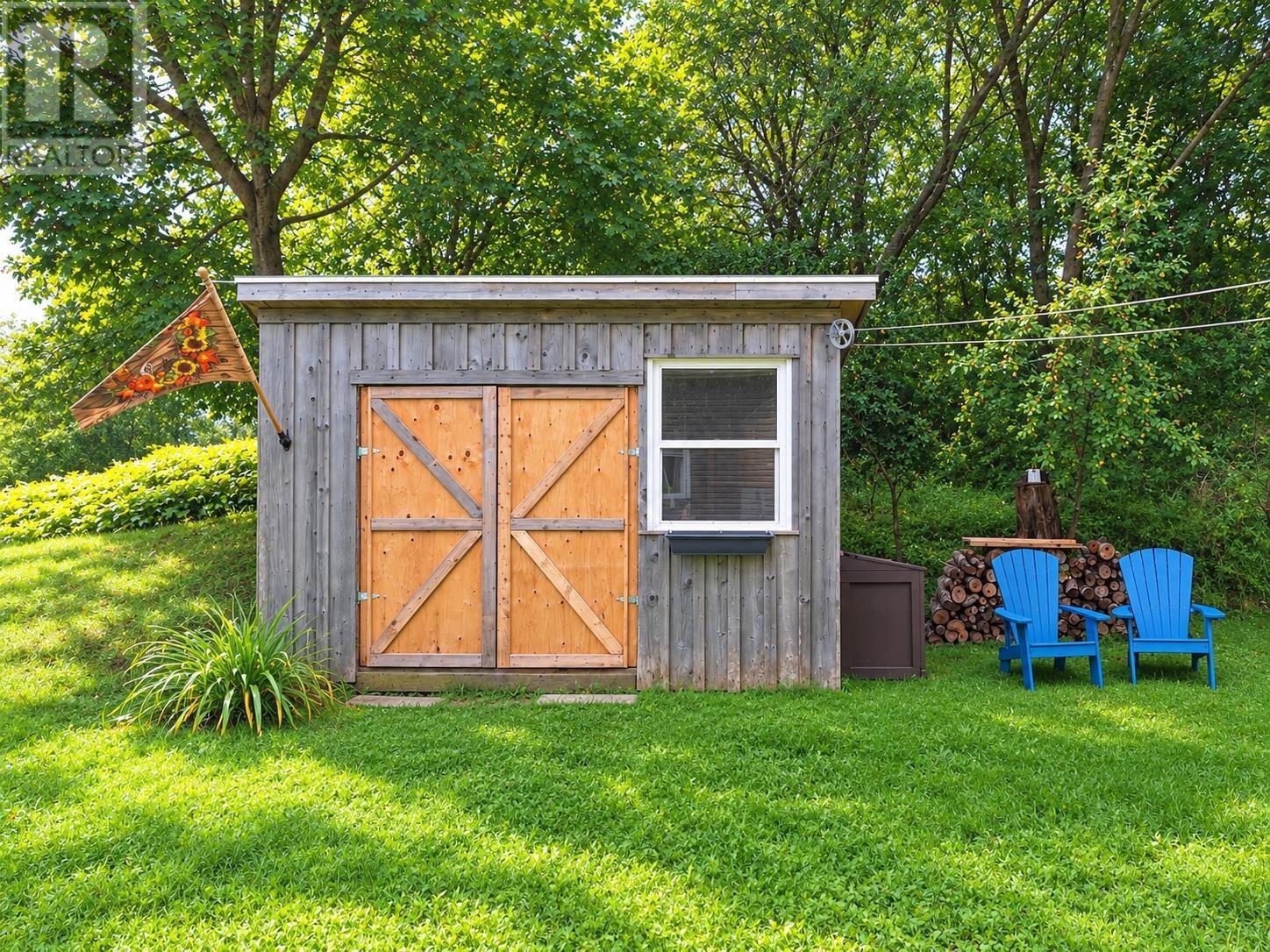 6847 Highway 14 photo 33