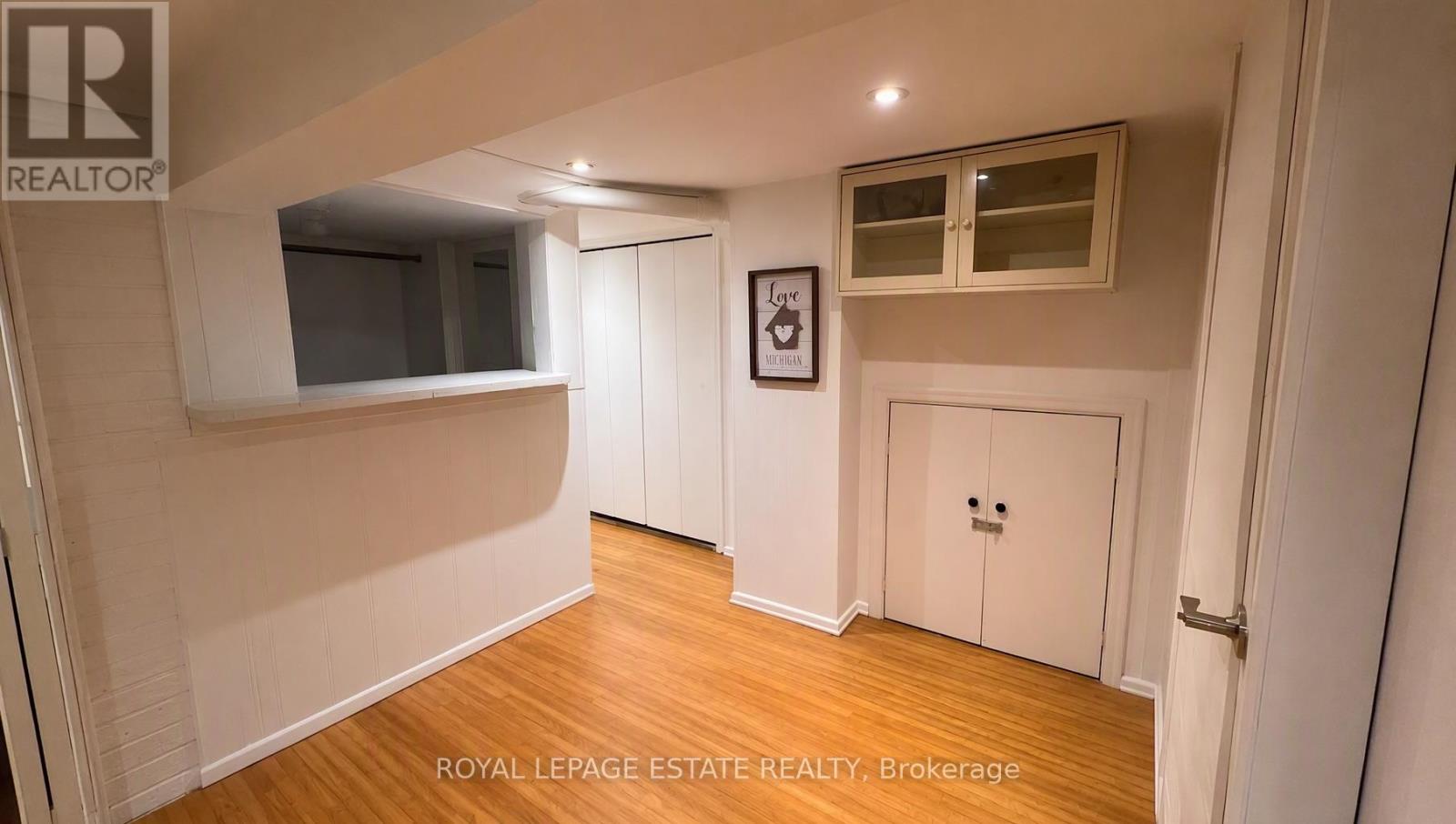 372 Victoria Park Avenue, Toronto, Ontario  M4E 3S8 - Photo 15 - E13596180