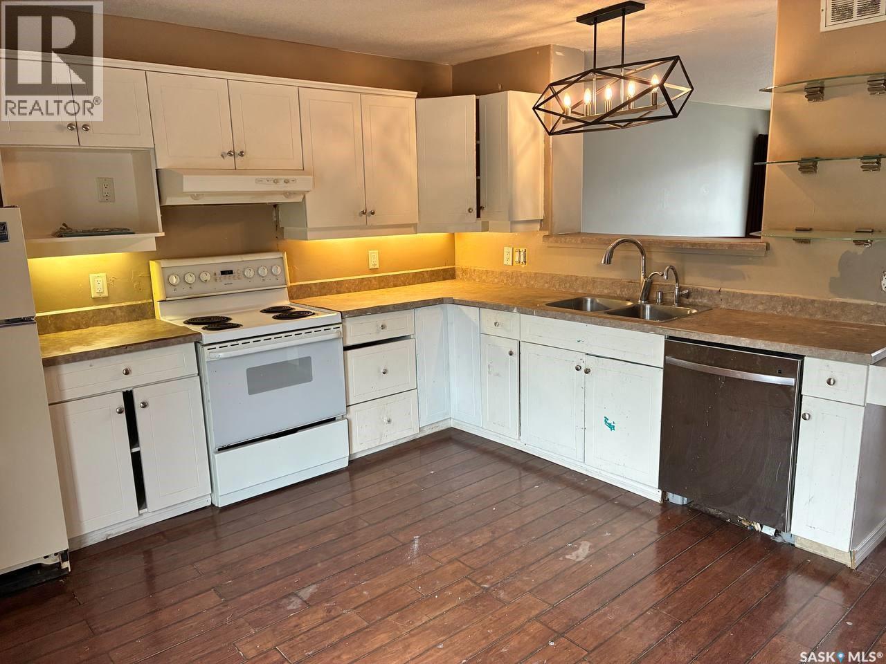 1210 14th Avenue, Regina, Saskatchewan  S4P 0B8 - Photo 4 - SK048281