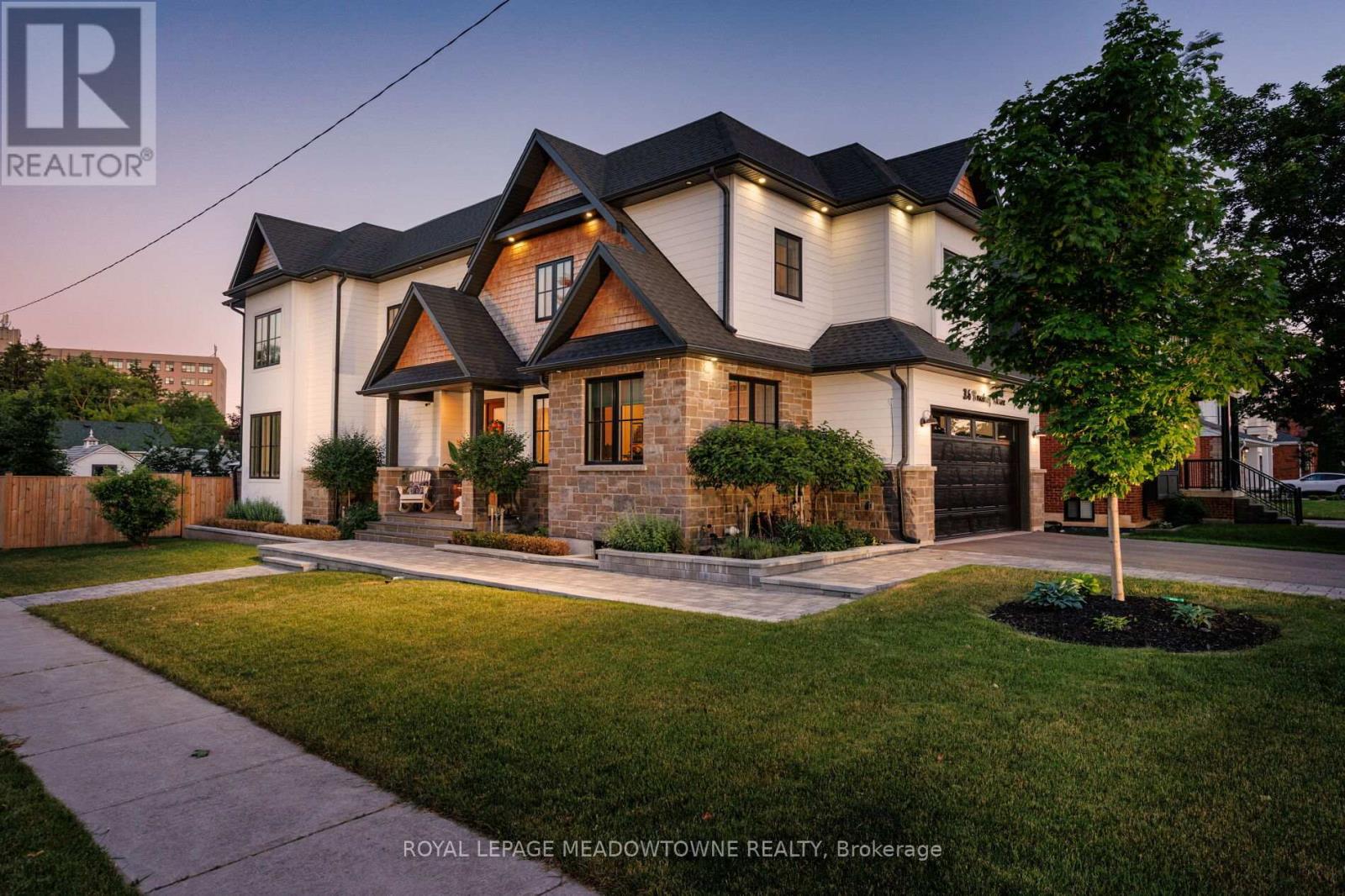 396 BROADWAY AVENUE, Milton, Ontario