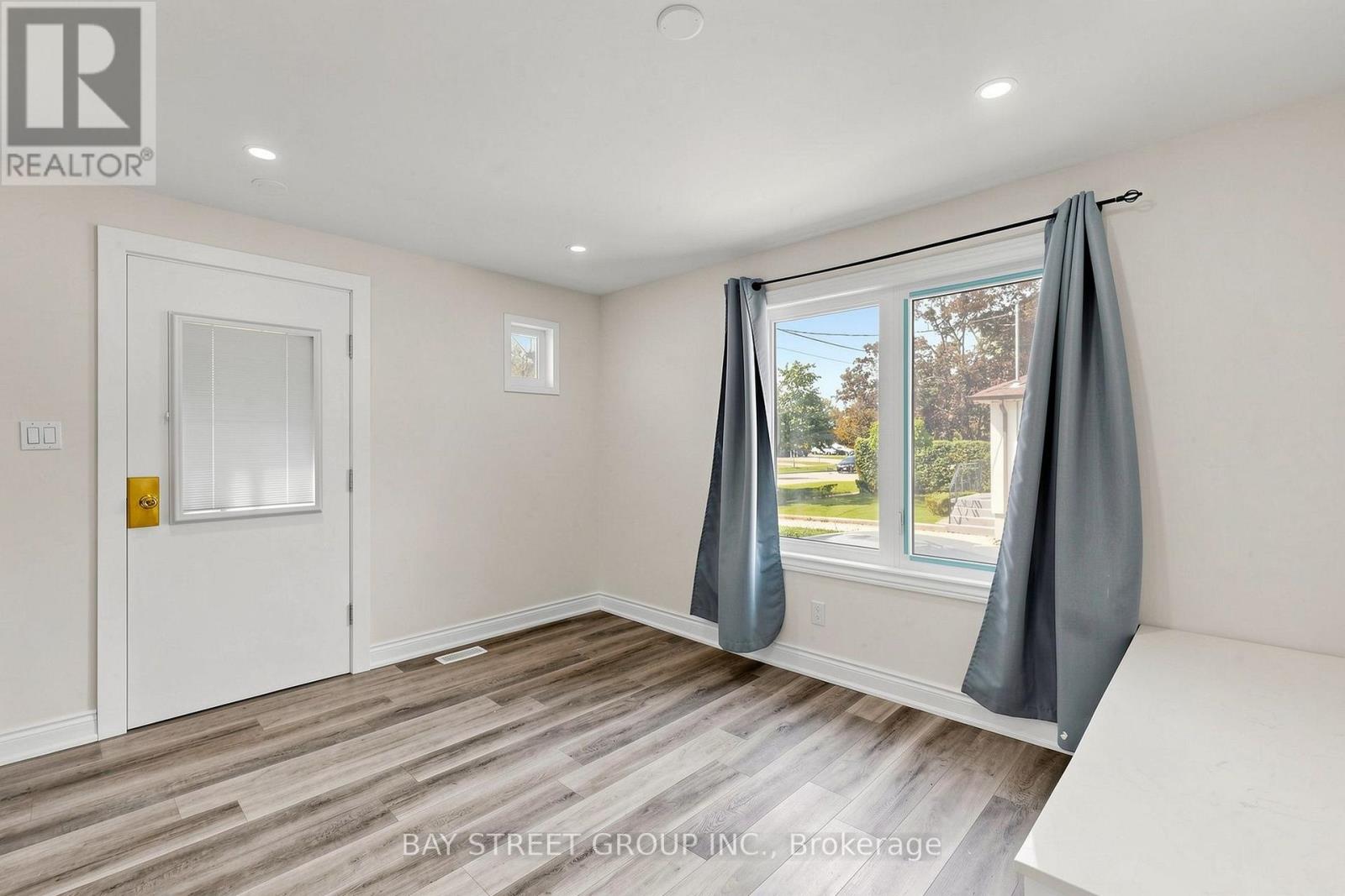 26 Sunset Boulevard, Brampton, Ontario  L6X 1W9 - Photo 7 - W13776934
