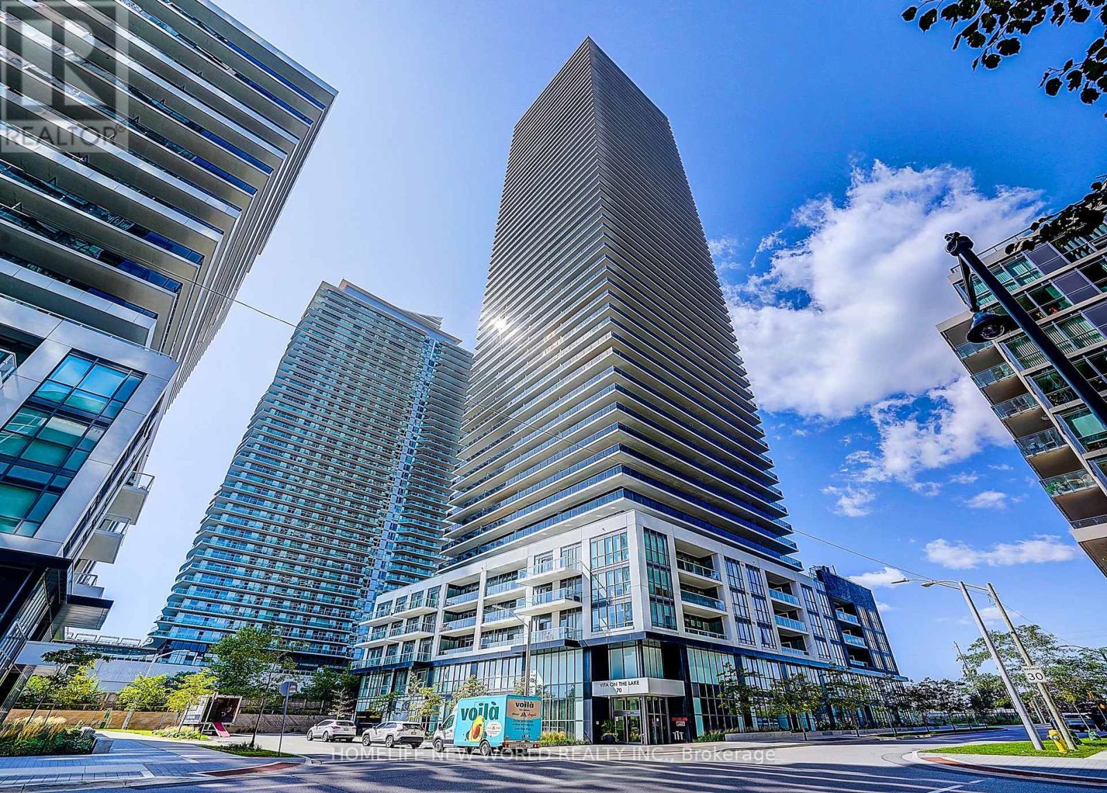 5204 - 70 ANNIE CRAIG DRIVE, Toronto, Ontario