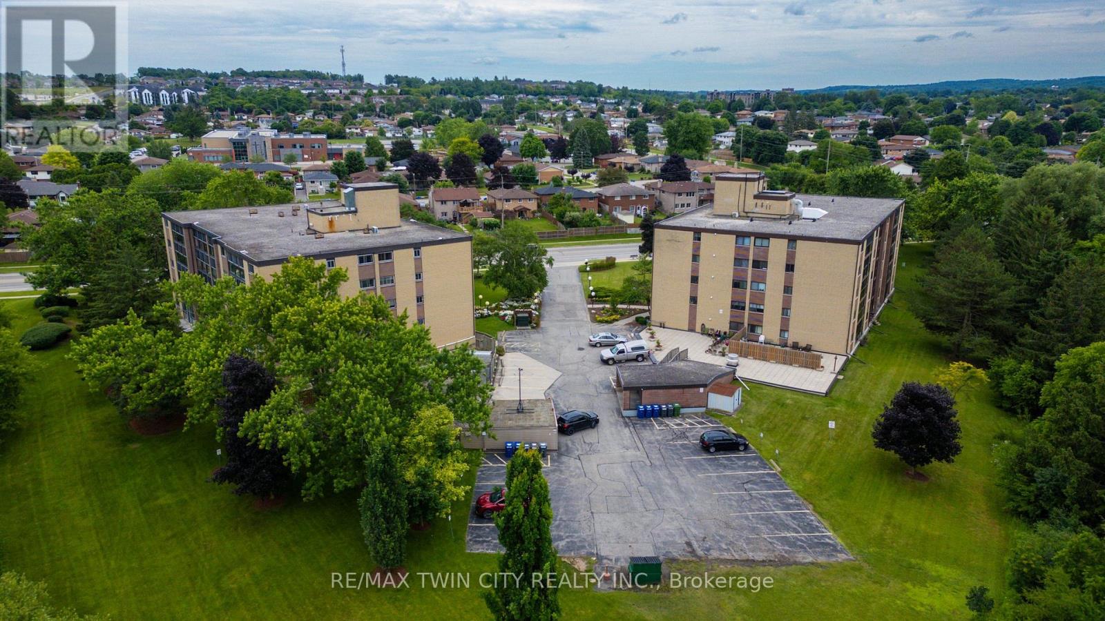 205 - 380 Champlain Boulevard, Cambridge, Ontario  N1R 7J6 - Photo 5 - X13776918