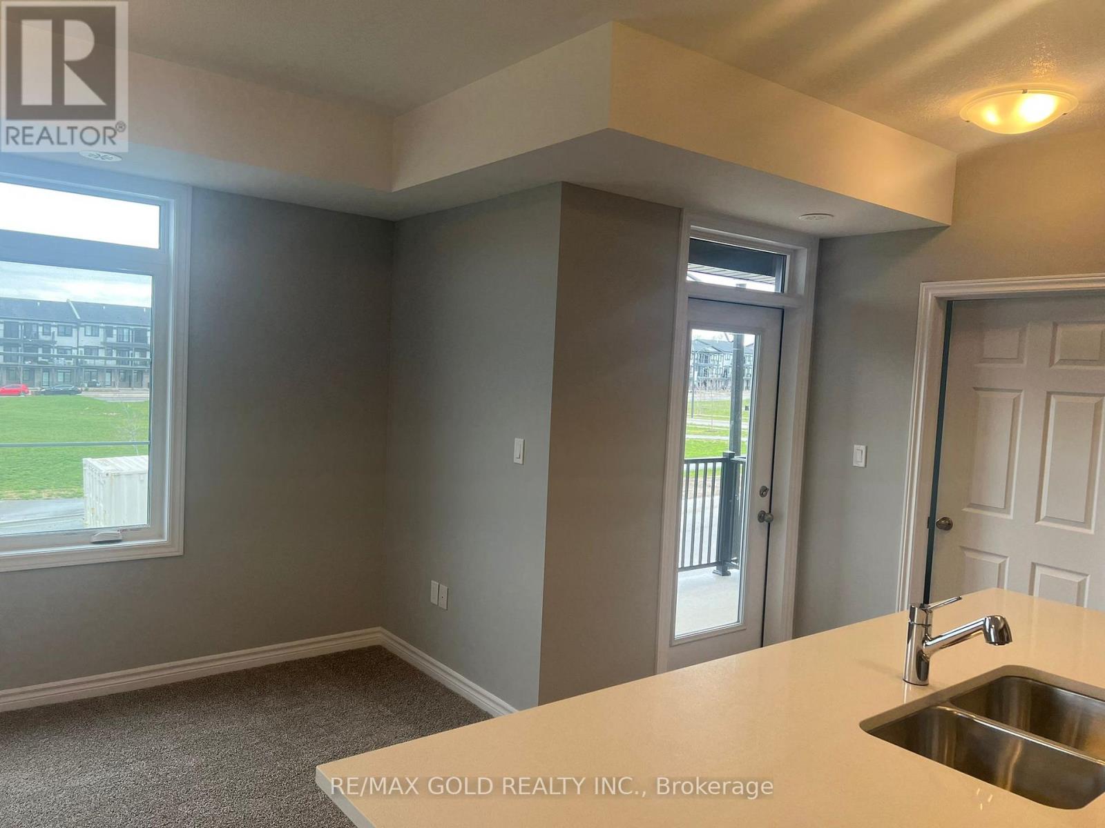 122 Oat Lane, Kitchener, Ontario  N2R 0S8 - Photo 9 - X13776940