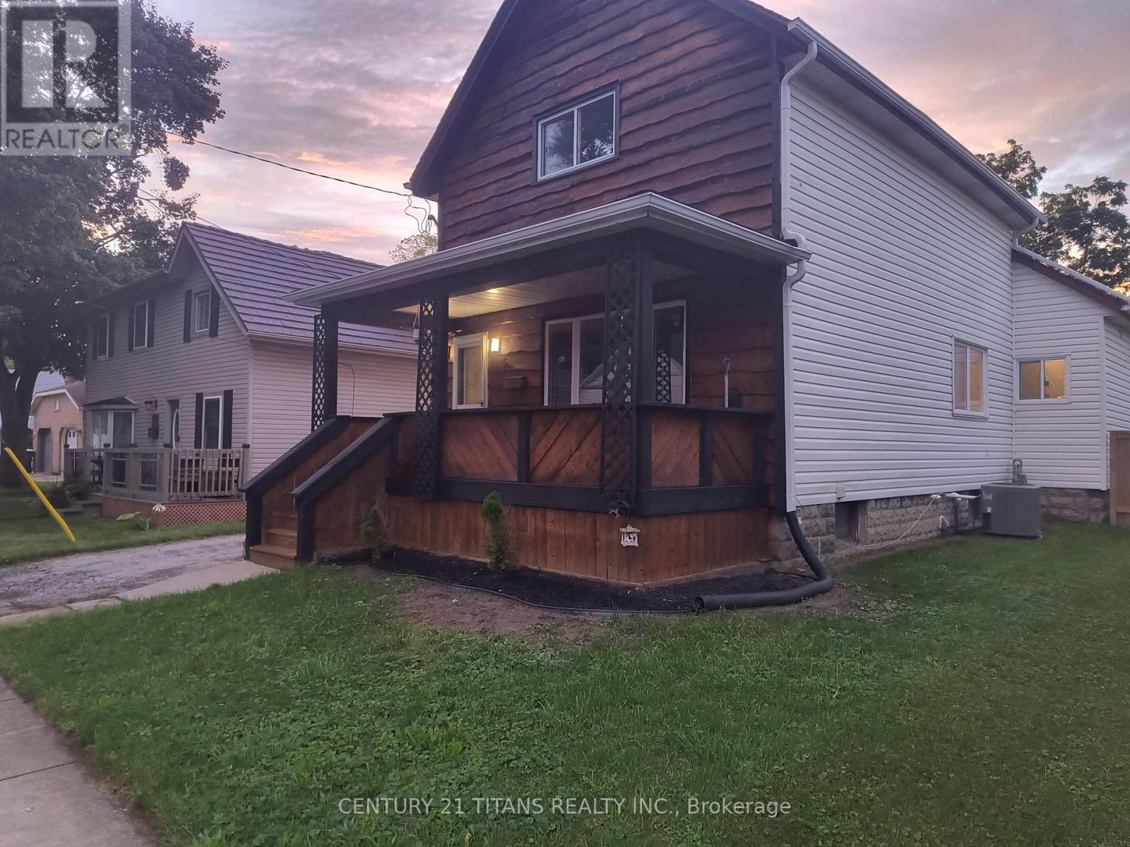 5 Poplar Street, Chatham-Kent, Ontario  N7L 1J8 - Photo 3 - X13776954
