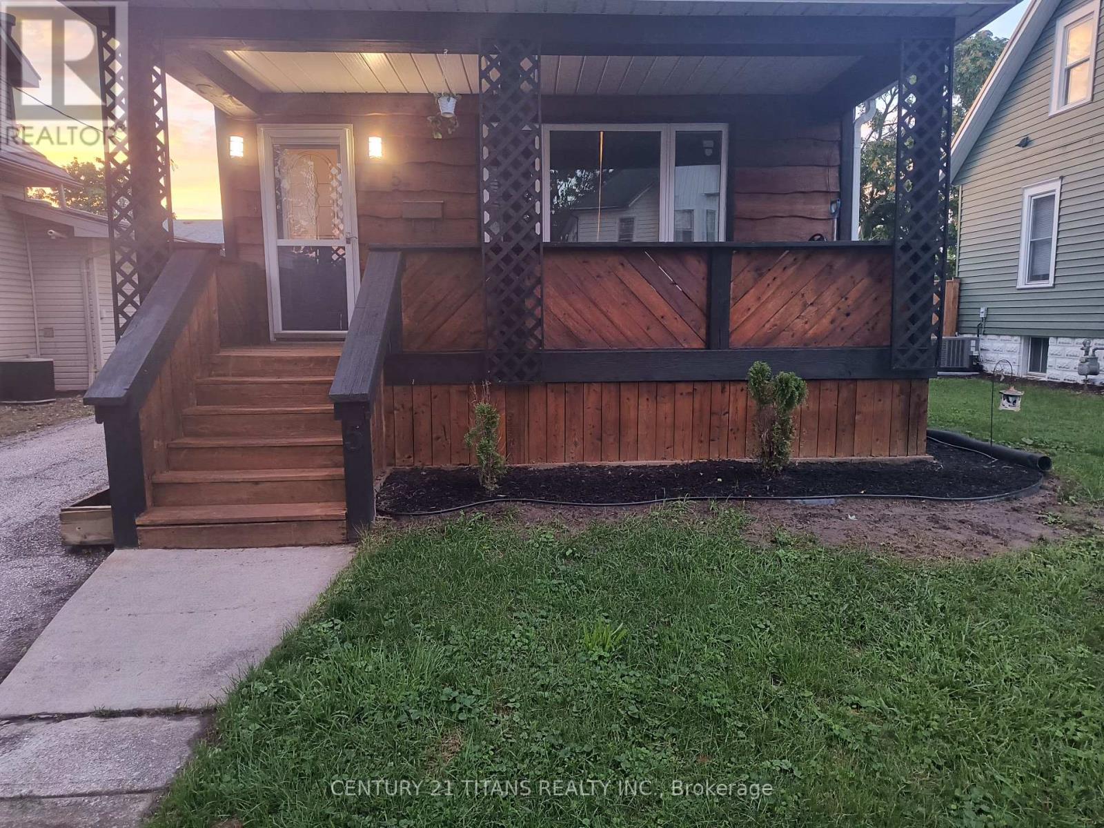 5 Poplar Street, Chatham-Kent, Ontario  N7L 1J8 - Photo 4 - X13776954