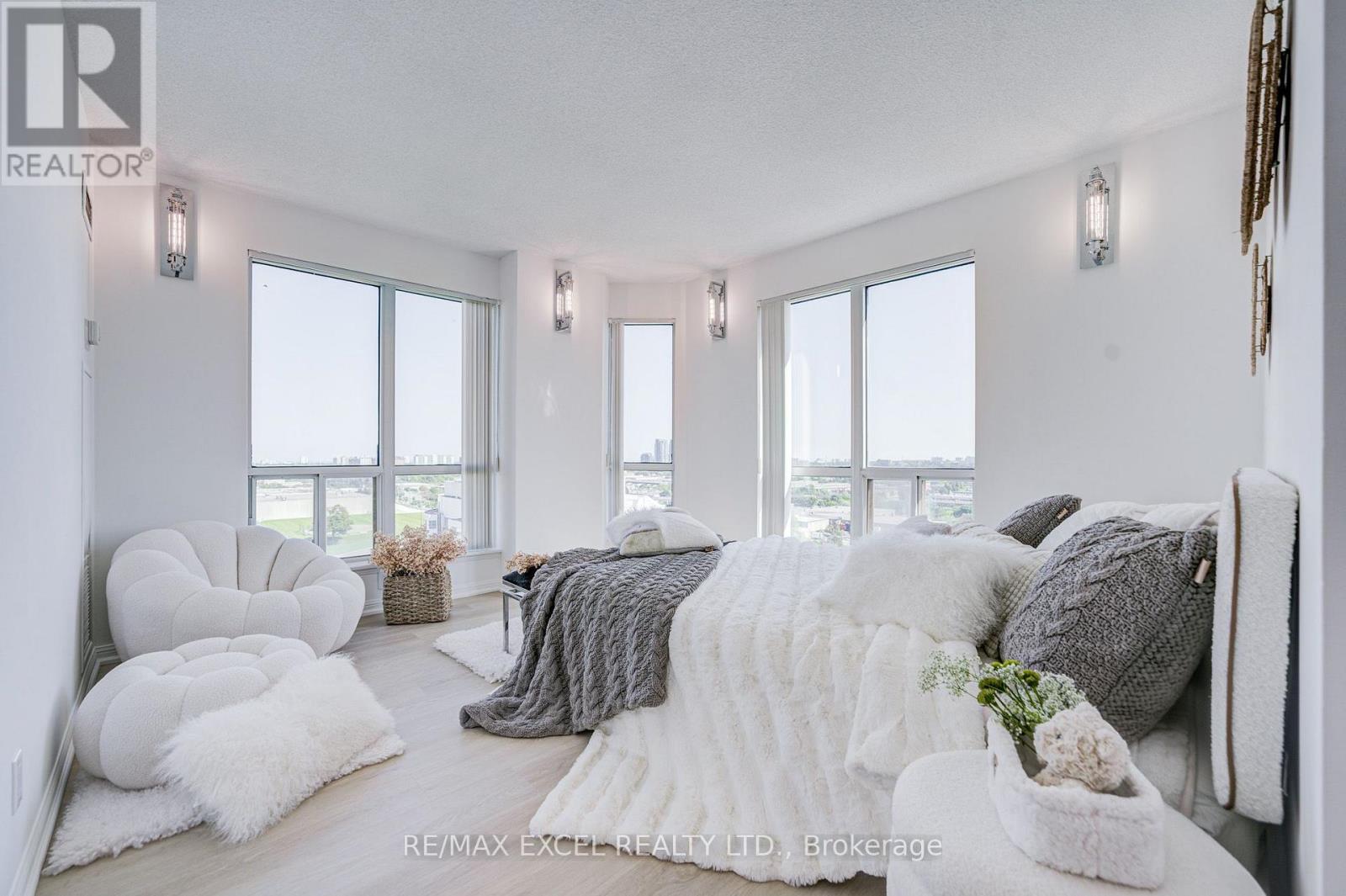1706 - 8 Lee Centre Drive, Toronto, Ontario  M1H 3H8 - Photo 19 - E13775814
