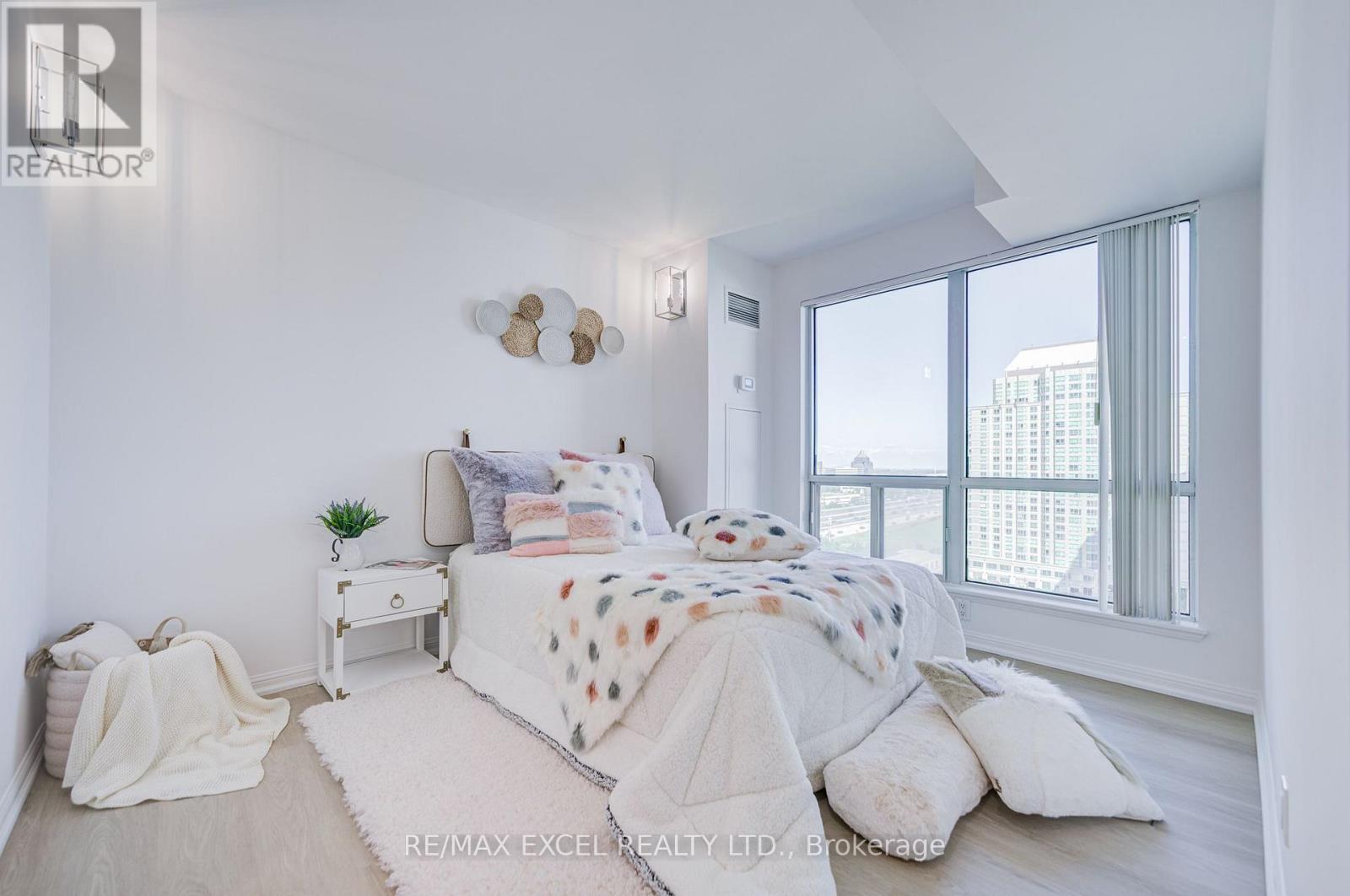 1706 - 8 Lee Centre Drive, Toronto, Ontario  M1H 3H8 - Photo 29 - E13775814