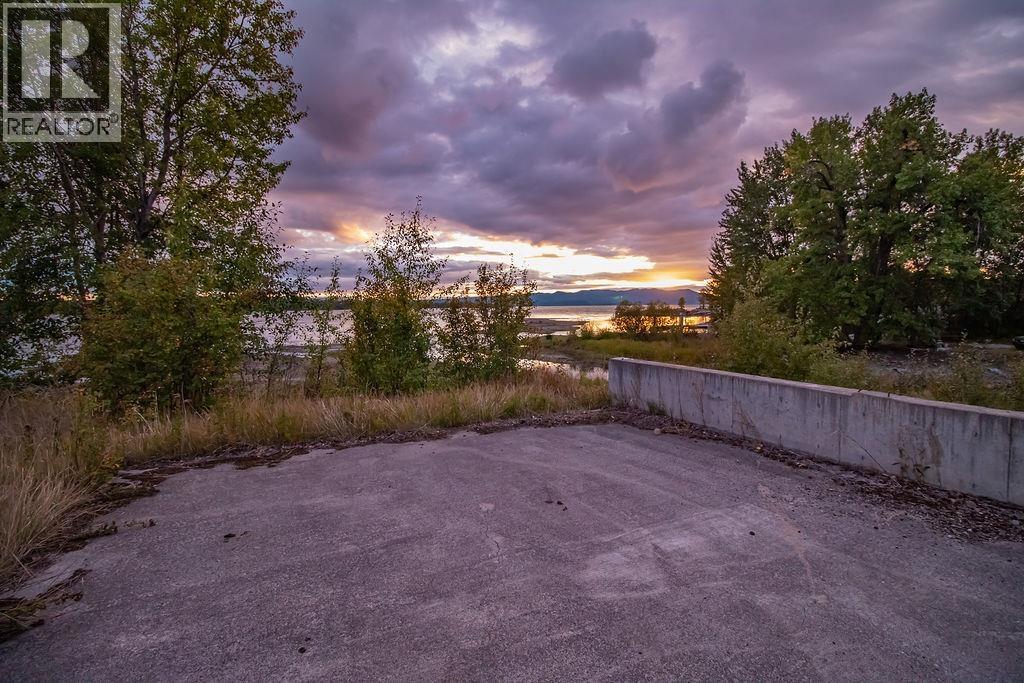 511 Stuart Drive, Fort St. James, British Columbia  V0J 1P0 - Photo 13 - C8081937