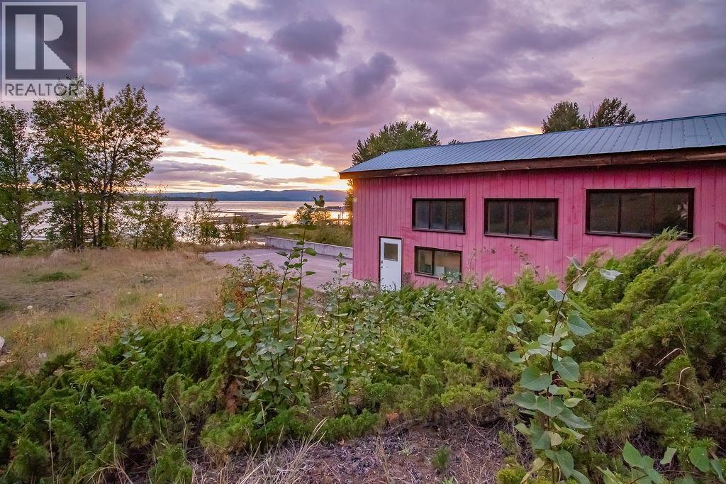 511 Stuart Drive, Fort St. James, British Columbia  V0J 1P0 - Photo 8 - C8081937