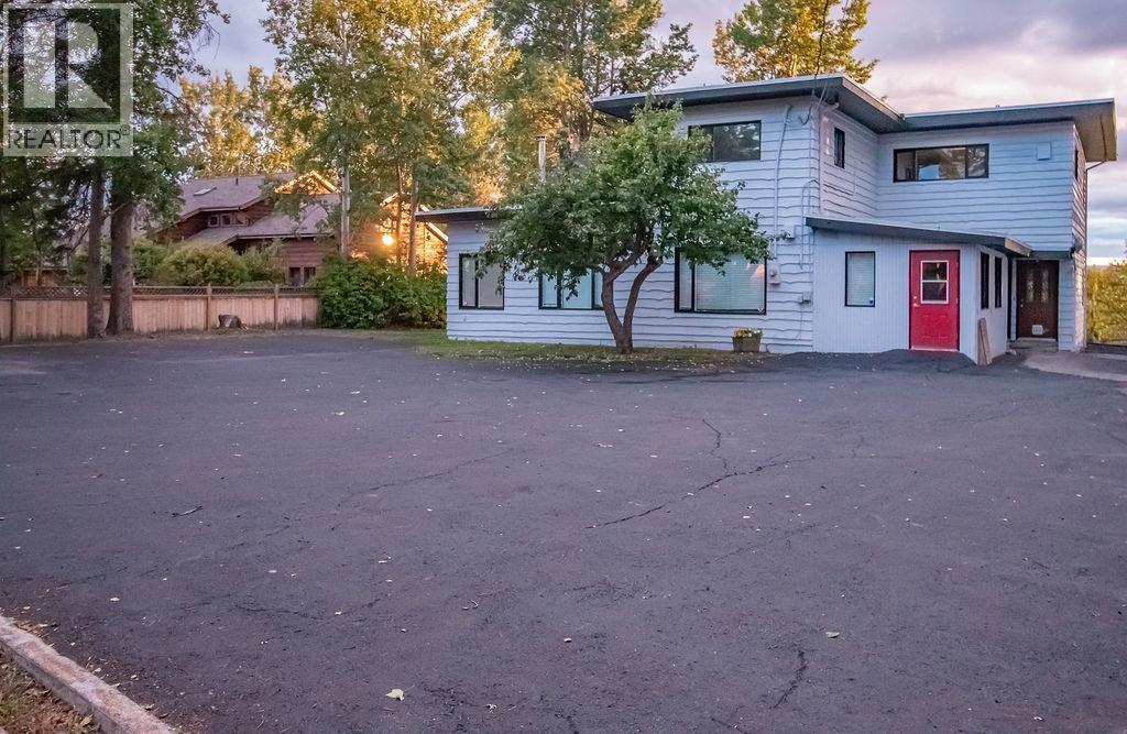 511 Stuart Drive, Fort St. James, British Columbia  V0J 1P0 - Photo 3 - C8081937