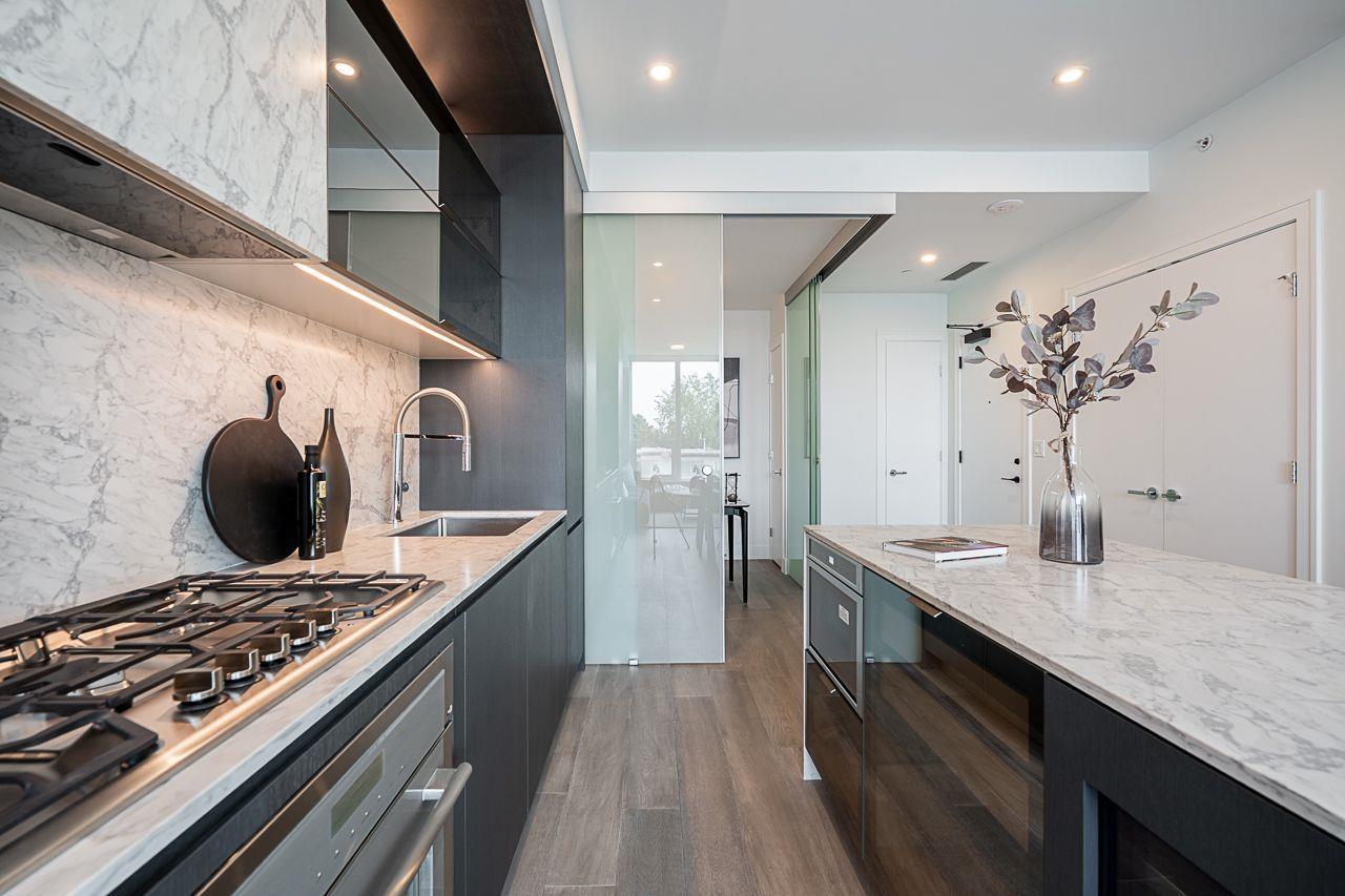 317 1342 JOHNSTON ROAD, White Rock, British Columbia