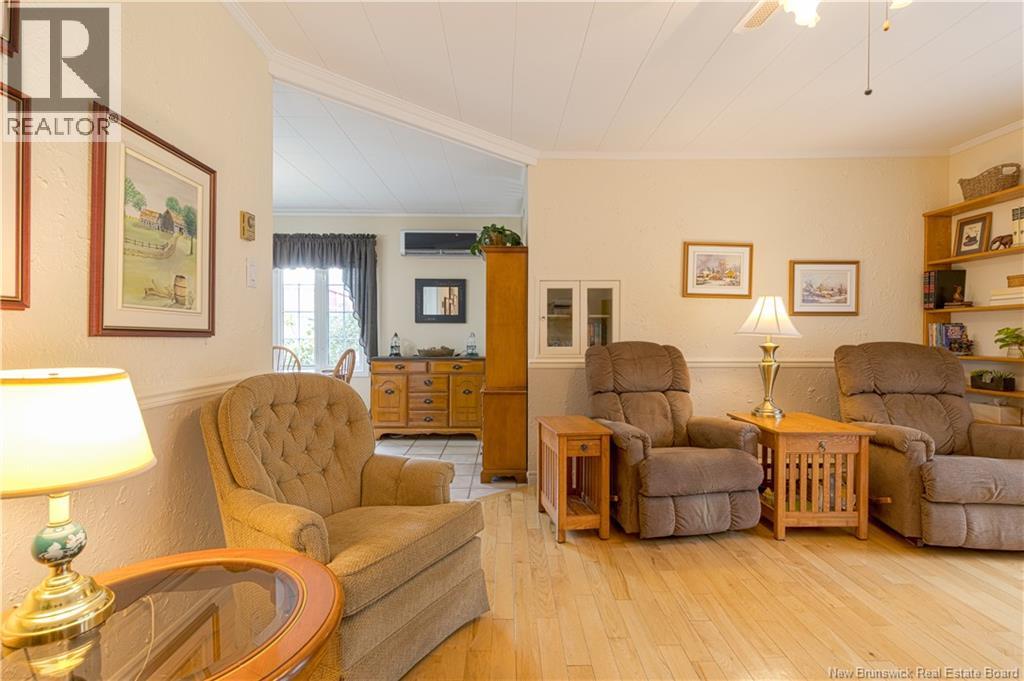247 Main Street, Plaster Rock, New Brunswick  E7G 2G4 - Photo 13 - NB147485