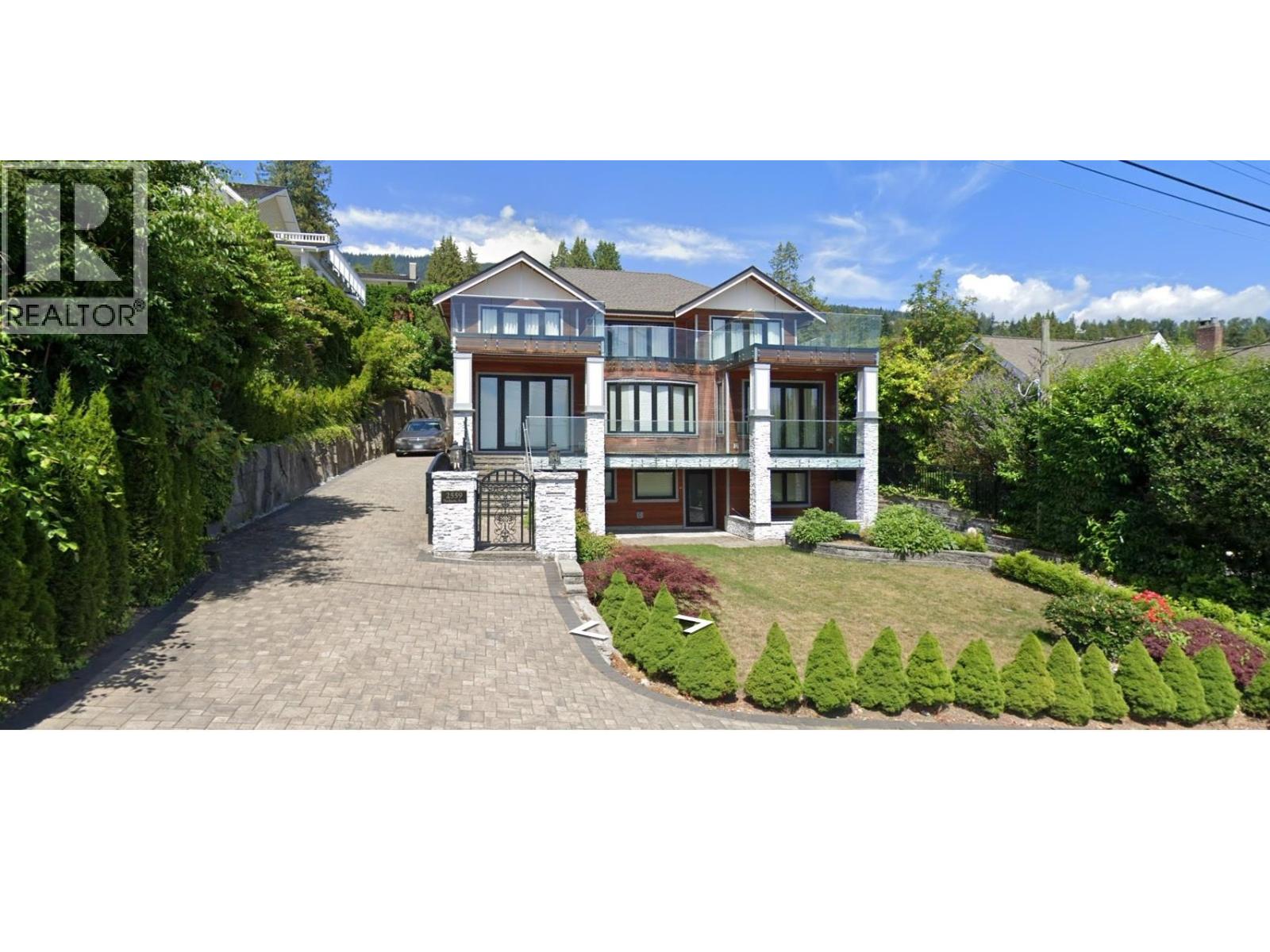 2559 NELSLON AVENUE, west vancouver, British Columbia