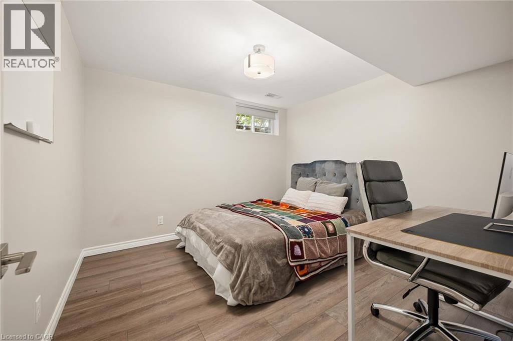 315 Crimson Crescent, Waterloo, Ontario  N2K 2T2 - Photo 30 - 40862778