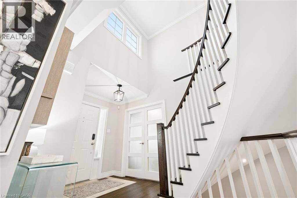 315 Crimson Crescent, Waterloo, Ontario  N2K 2T2 - Photo 4 - 40862778