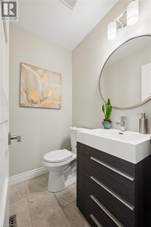315 Crimson Crescent, Waterloo, Ontario  N2K 2T2 - Photo 6 - 40862778