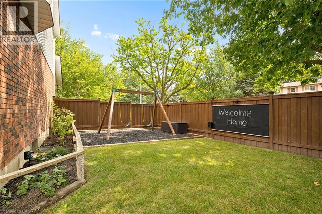 315 Crimson Crescent, Waterloo, Ontario  N2K 2T2 - Photo 35 - 40862778