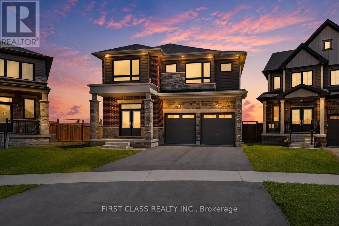 15 ABBEY CRESCENT, Barrie, Ontario