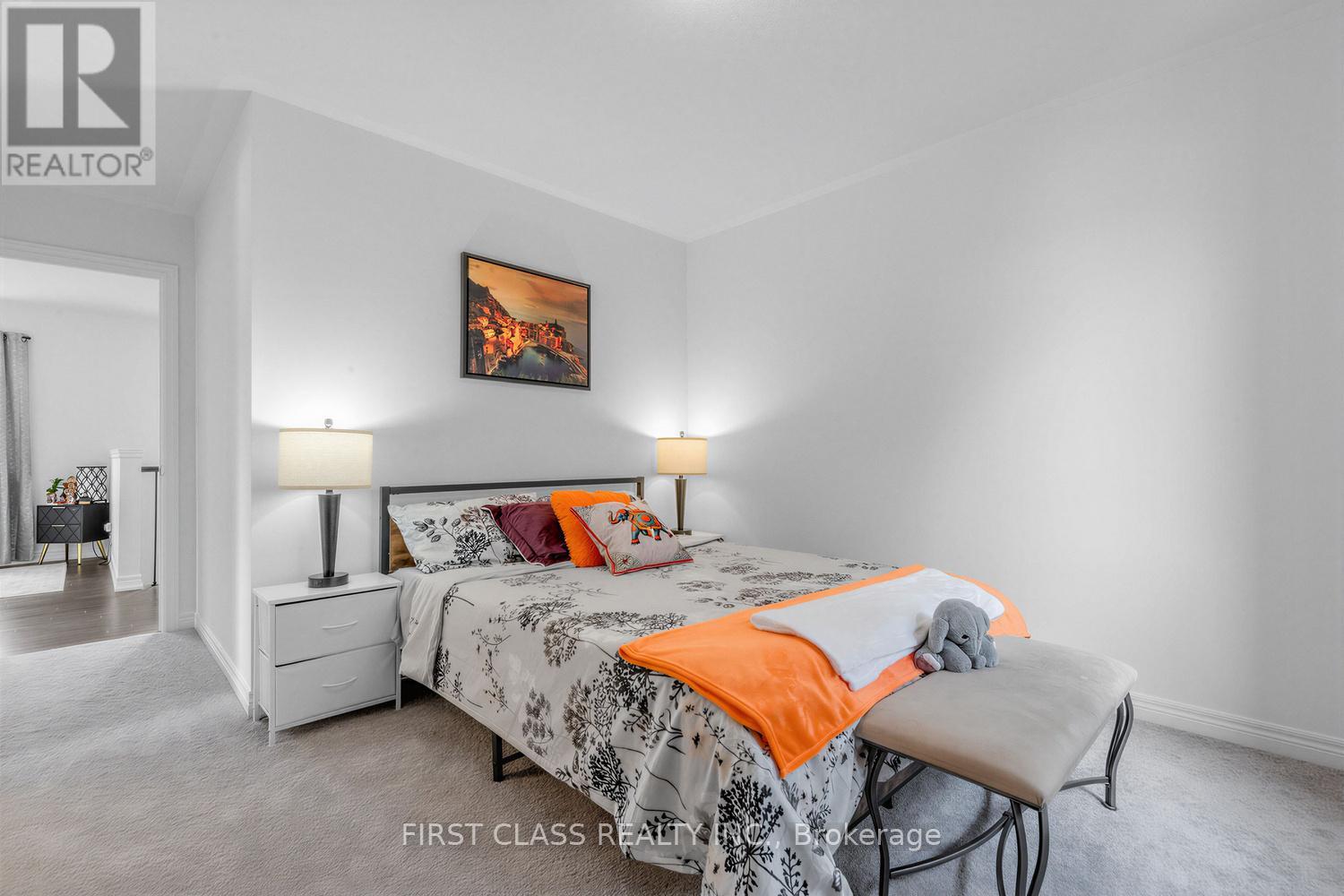 15 Abbey Crescent, Barrie, Ontario  L9J 0W9 - Photo 35 - S13777018