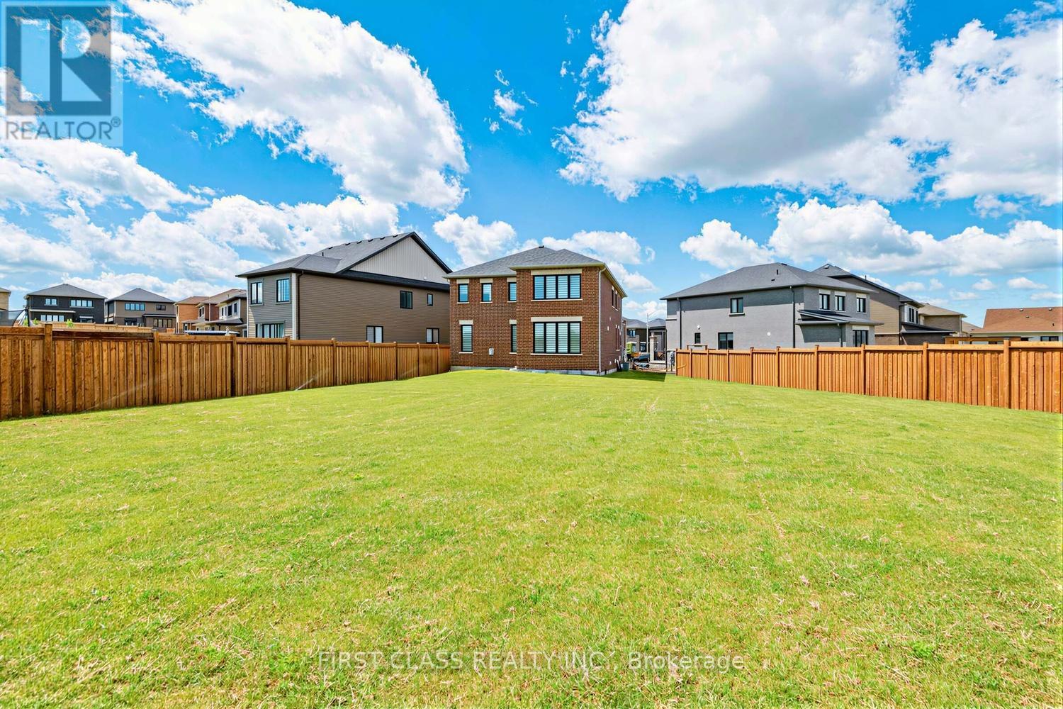 15 Abbey Crescent, Barrie, Ontario  L9J 0W9 - Photo 40 - S13777018