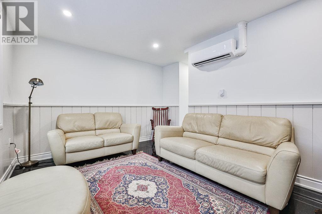 1 - 93 Park Street W, Mississauga, Ontario  L5H 1L2 - Photo 10 - W13777032