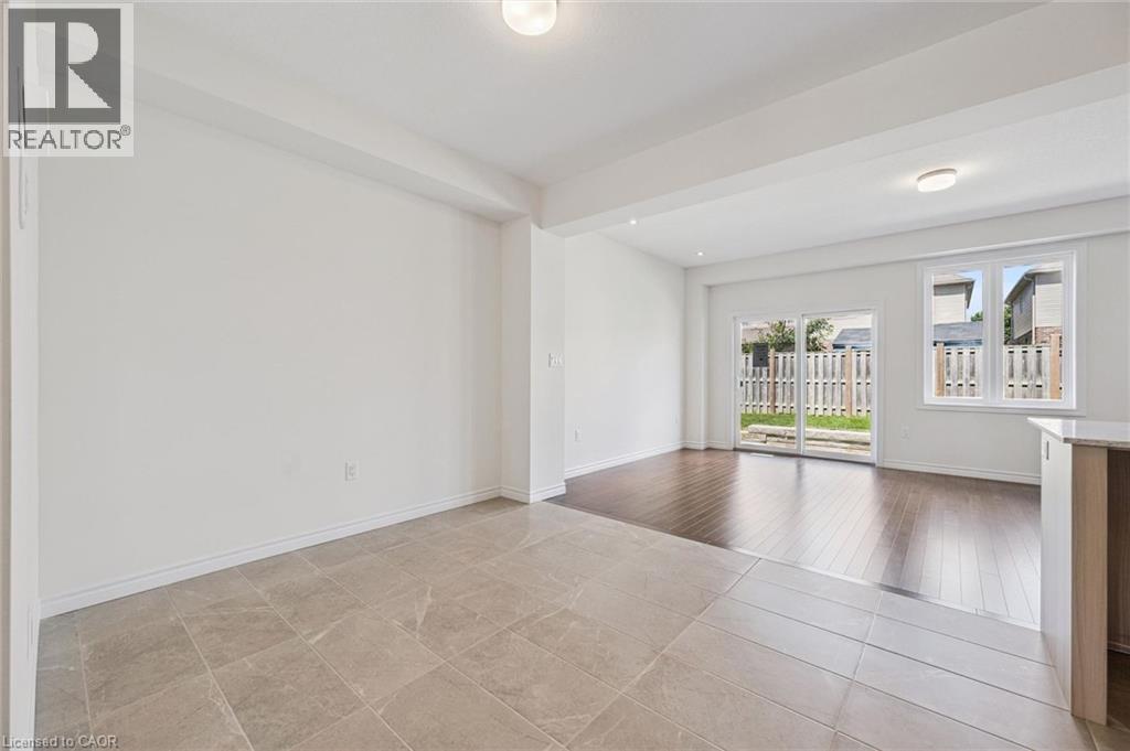 306 Robert Woolner Street, Ayr, Ontario  N0B 1E0 - Photo 9 - 40788074