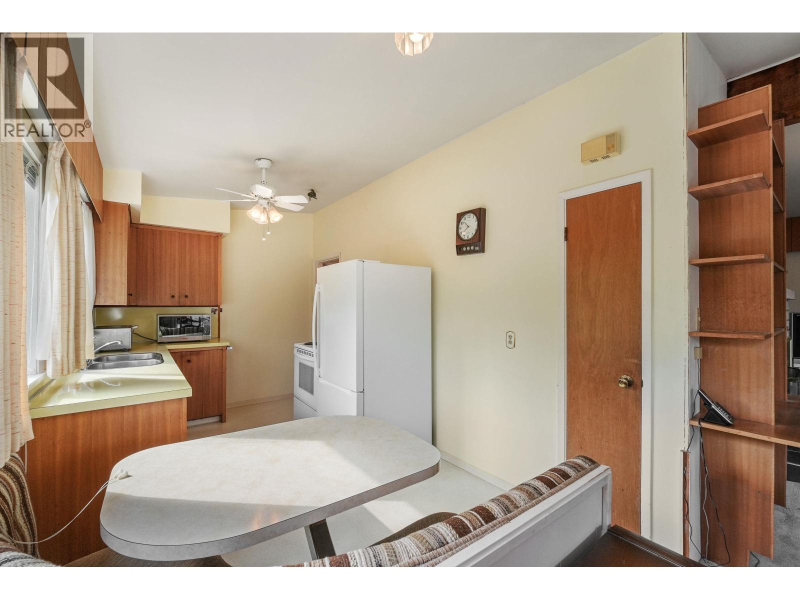 11669 228 Street, Maple Ridge, British Columbia  V2X 6L7 - Photo 9 - R3164697