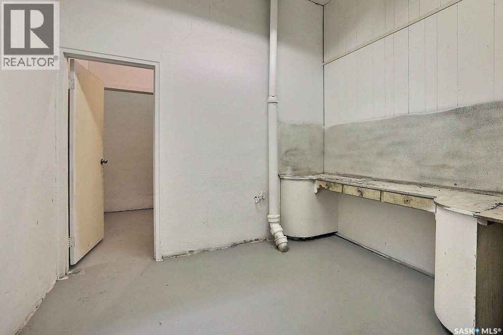 1304 Hamilton Street, Regina, Saskatchewan  S4R 2B5 - Photo 32 - SK034457