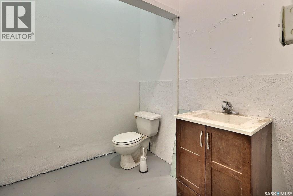 1304 Hamilton Street, Regina, Saskatchewan  S4R 2B5 - Photo 33 - SK034457