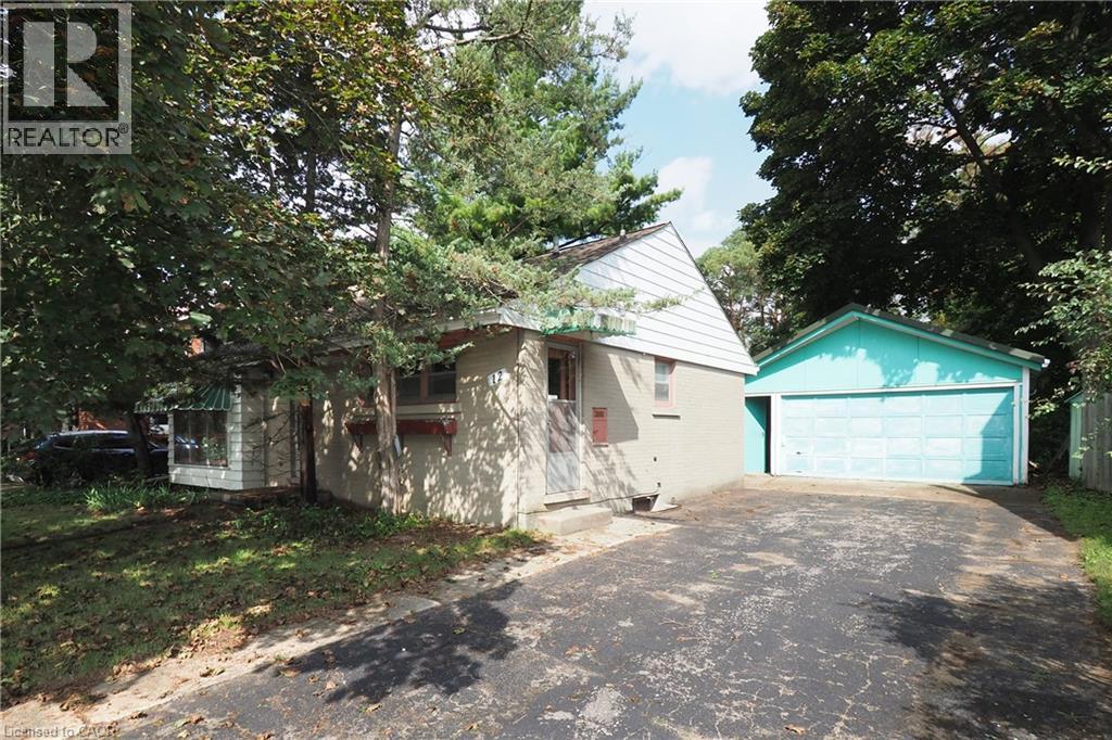 12 Oakwood Avenue, Kitchener, Ontario  N2H 6G9 - Photo 1 - 40859571
