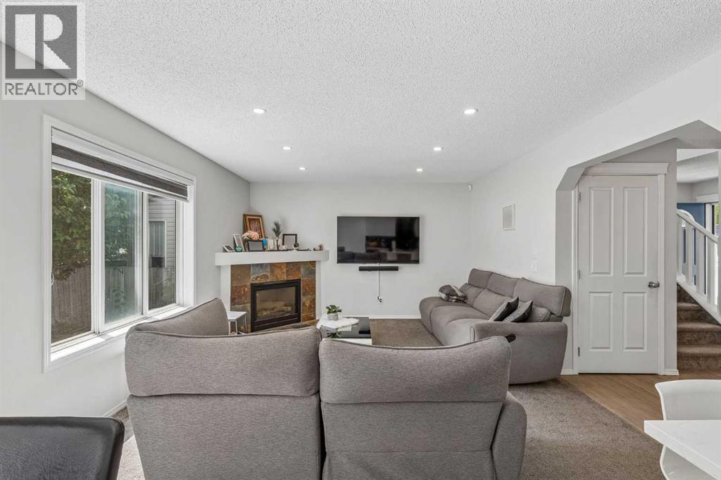 60 Cranfield Park Se, Calgary, Alberta  T3M 1B4 - Photo 11 - A2331117