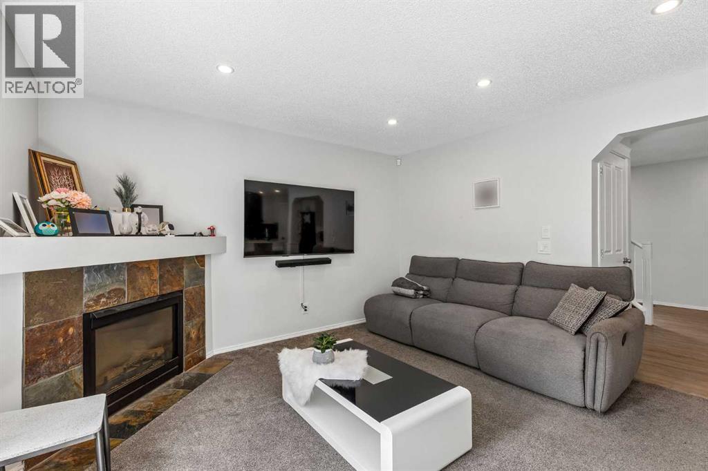 60 Cranfield Park Se, Calgary, Alberta  T3M 1B4 - Photo 15 - A2331117