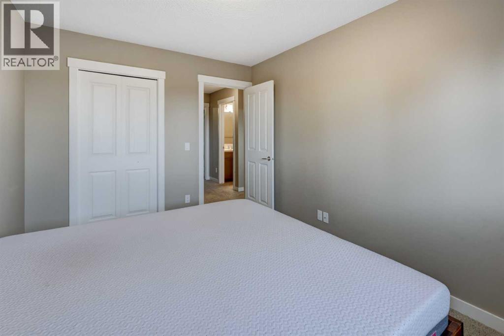 87 Sunrise View, Cochrane, Alberta  T4C 0M8 - Photo 19 - A2342628