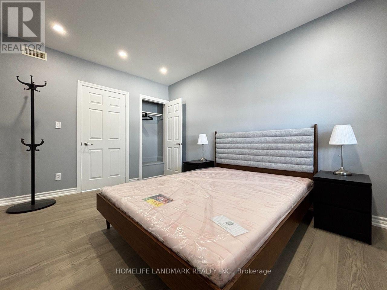 Unit 1 - 3229 Yonge Street, Toronto, Ontario  M4N 2L3 - Photo 12 - C13777070